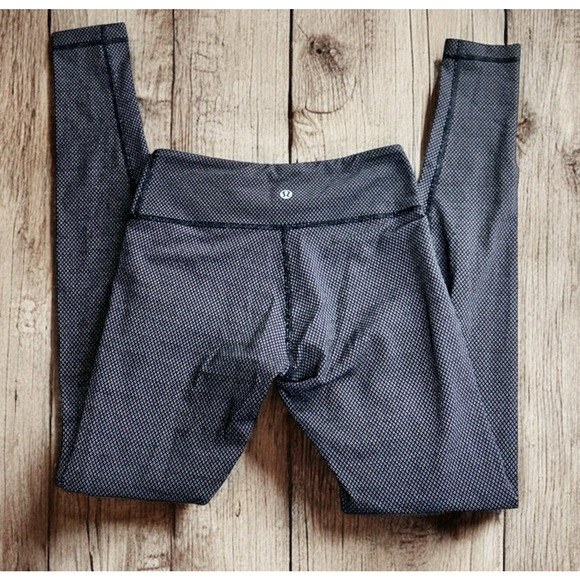 Lululemon Speed Up Tight 28" Athletic Legging Sz 10 Variegated Knit Black Yoga - Picture 1 of 8